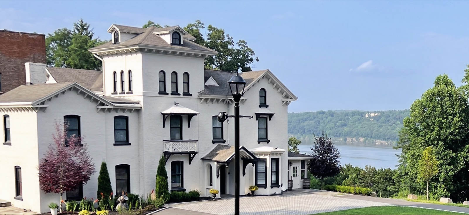 “Hudson House Distillery” one of our many Merchants using Union POS & the NFA Dual Pricing Program!